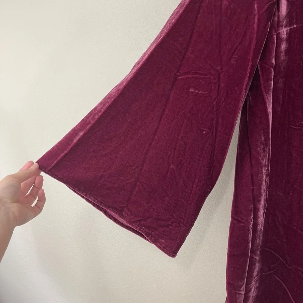 ModCloth Dress Small Burgundy‎ Velvet Bell Sleeve Witchy Gothic Holiday Party